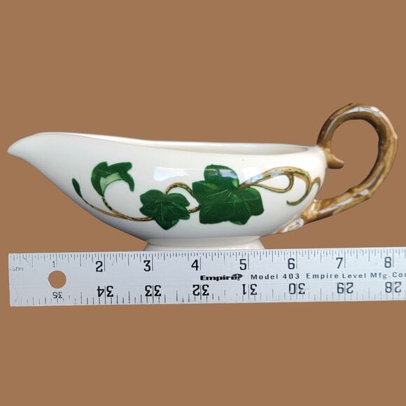Vintage 1950s Metlox California Poppytrail "Ivy" Pattern Gravy Boat - Picture 5 of 5